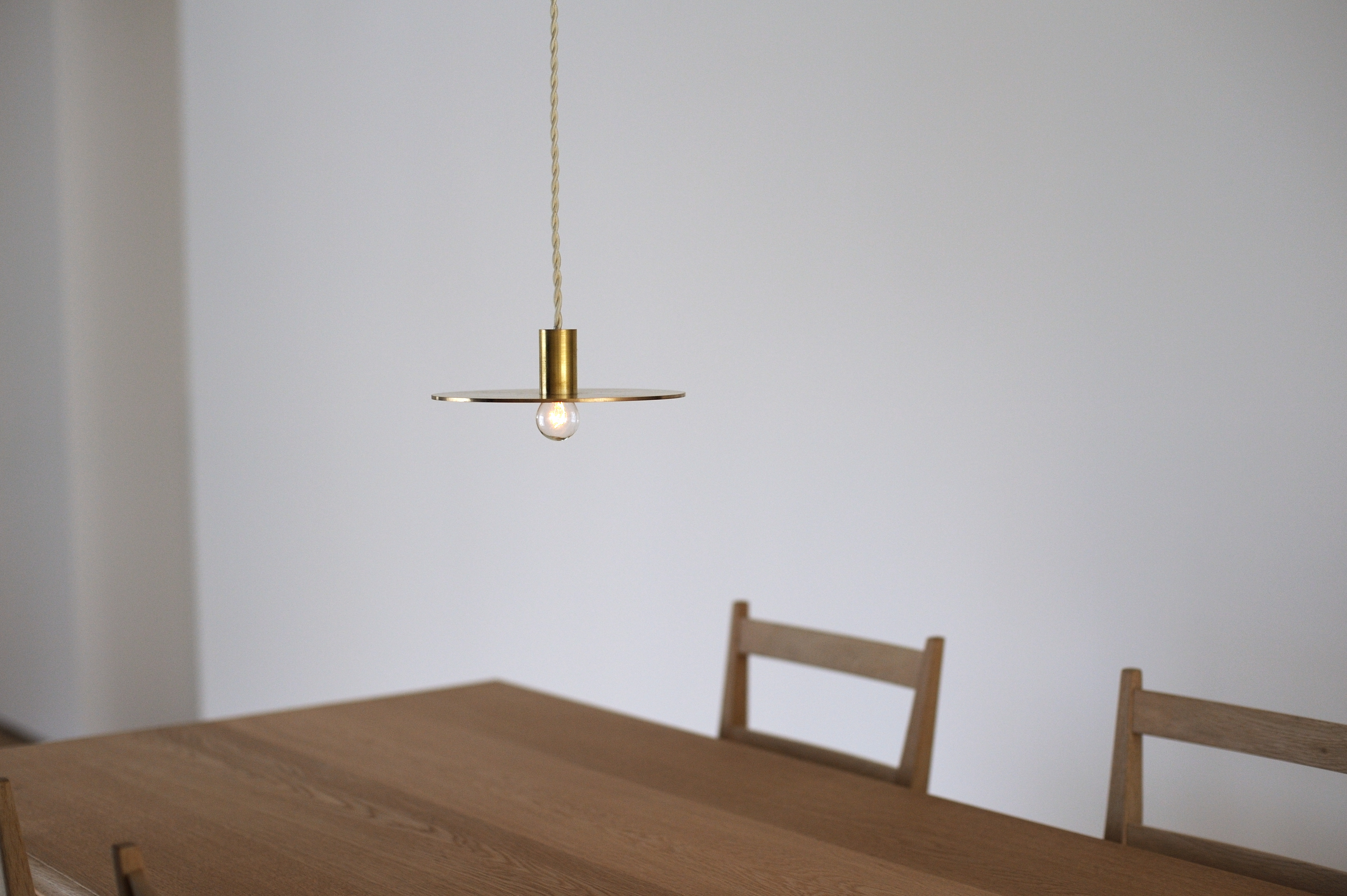 Flat Pendant Light Minimalist Elegance